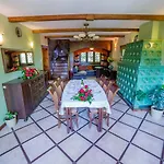 Pokoje Goscinne Pod Sosnami Проживание в семье Карпач