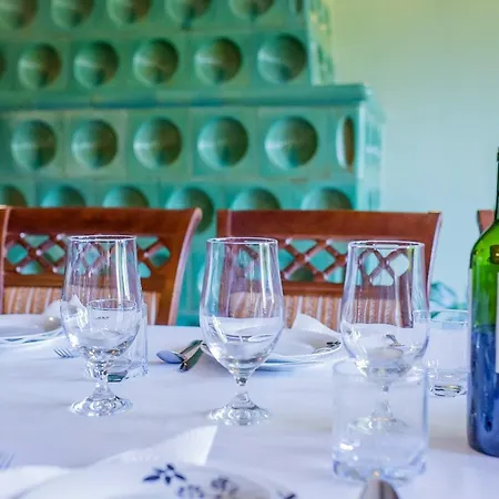 Pokoje Gościnne Pod Sosnami *