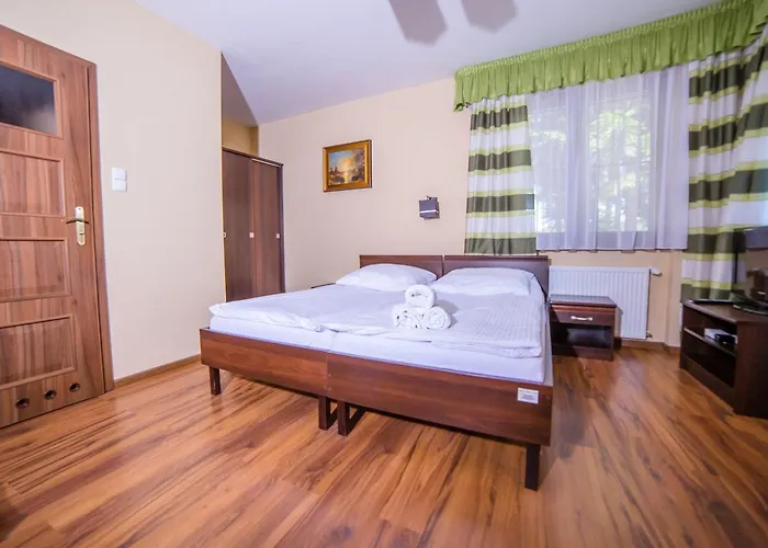 Accommodatie bij particulieren Pokoje Goscinne Pod Sosnami *